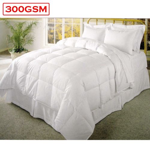 300GSM Cotton Cover Polyester Fill Quilt