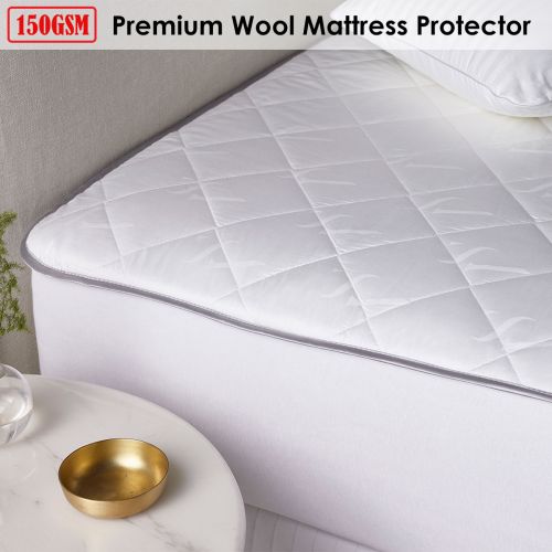 150GSM Premium Wool Mattress Protector by Accessorize