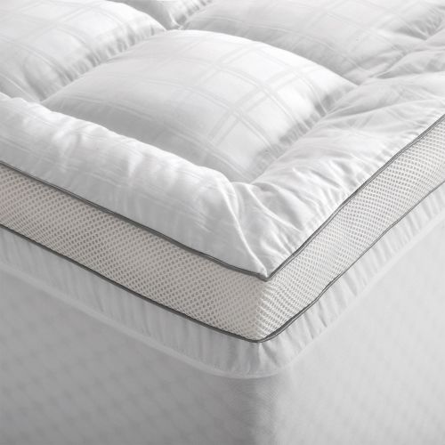 Deluxe Hotel Mattress Topper by Accessorize