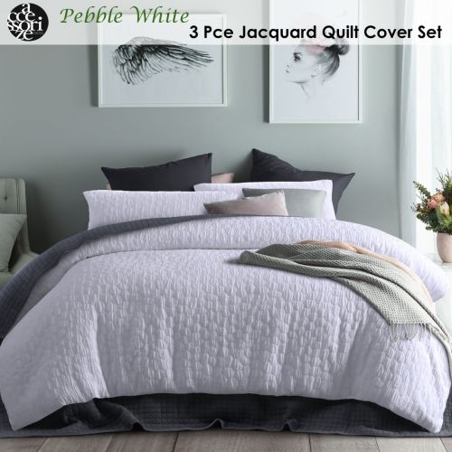 Pebble White Jacquard Quilt Cover Set Queen by Accessorize