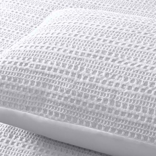 Soho Waffle White Quilt Cover Set by Accessorize