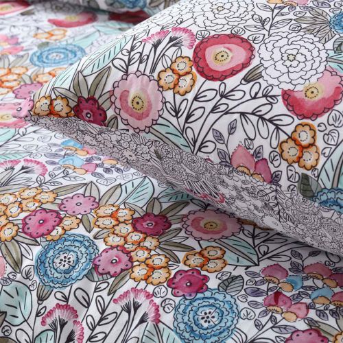 Amara Washed Cotton Printed Reversible Quilt Cover Set by Accessorize
