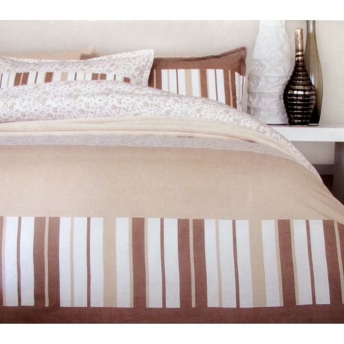 Rory Linen Polyester Cotton Quilt Cover Set by Apartmento