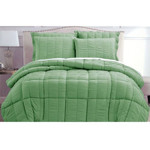 3 Piece Seersucker Comforter Set Green by Hotel Living