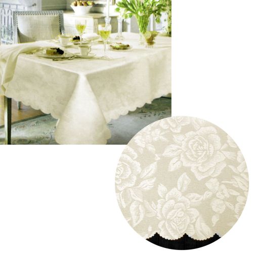 Jacquard Damask Rose Design with Scalloped Edging Rectangular Table Cloth Cream