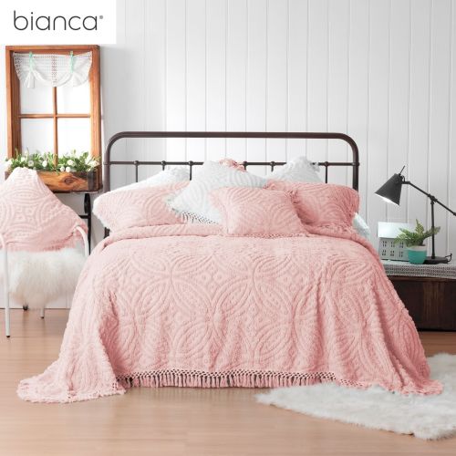 Kalia Pink Bedspread Set by Bianca