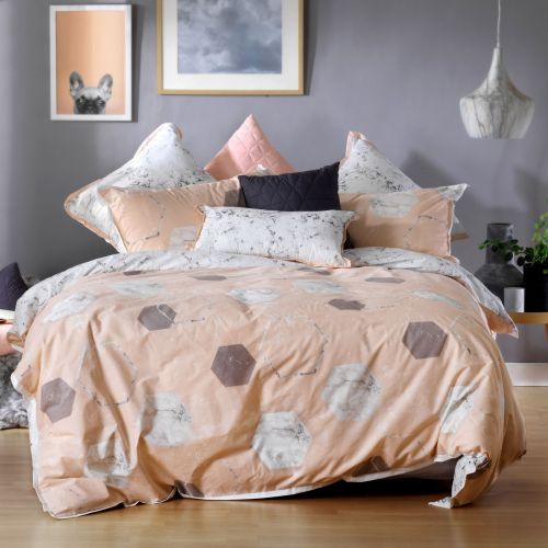 Zola Pink Quilt Cover Set by Bianca