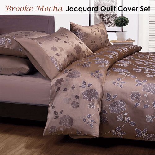 Brooke Mocha Jacquard Quilt Cover Set Double by Accessorize