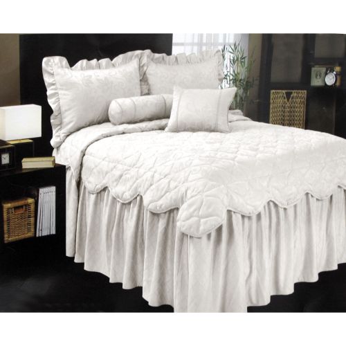 Magnifico Antique White Jacquard Bedspread Set by Phase 2