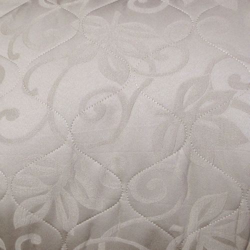 Magnifico Oyster Jacquard Bedspread Set by Phase 2