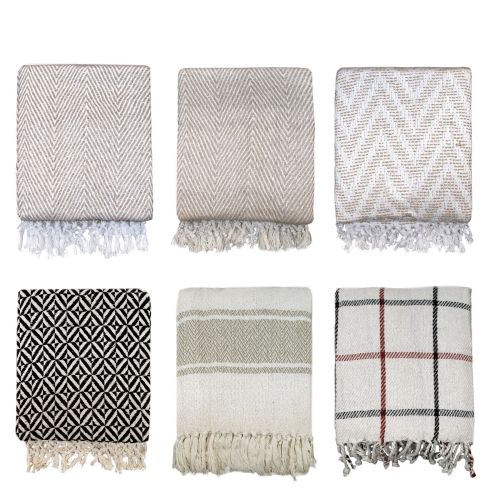 Creative Collections Cotton Fringe Throw 127 x 154 cm