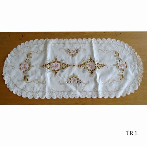 Cream Embroidered Doilies Table Runner