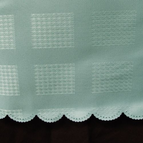 Stain Resistant Jacquard Table Cloth Checkered