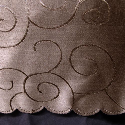 Stain Resistant Jacquard Table Cloth Swirls
