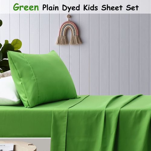 Green Plain Dyed Microfibre Sheet Set by Happy Kids
