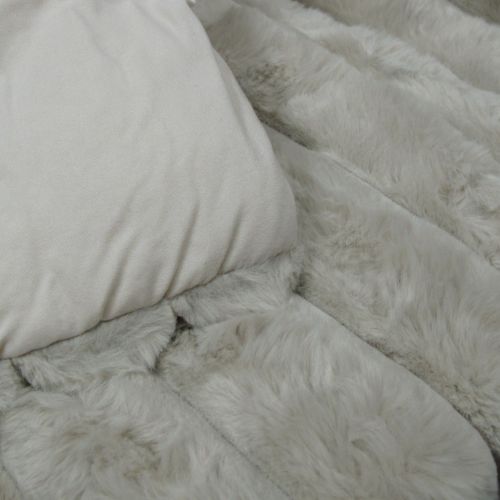 Arna Natural 3 Pcs Channel Faux Bunny Fur Comforter Set by Jane Barrington