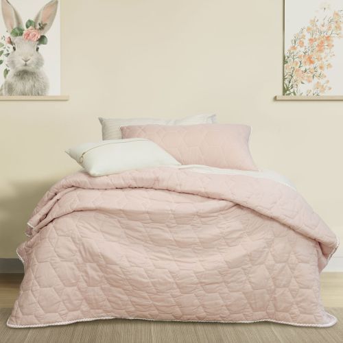 Bolston Pink Kids Coverlet Set Single/Double by Jelly Bean Kids