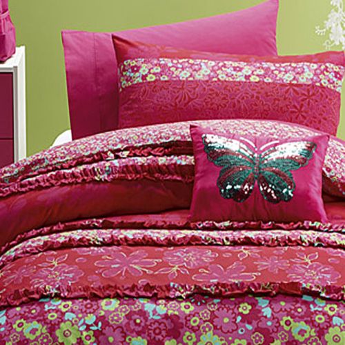 Katrina Quilt Cover Set by Jiggle & Giggle