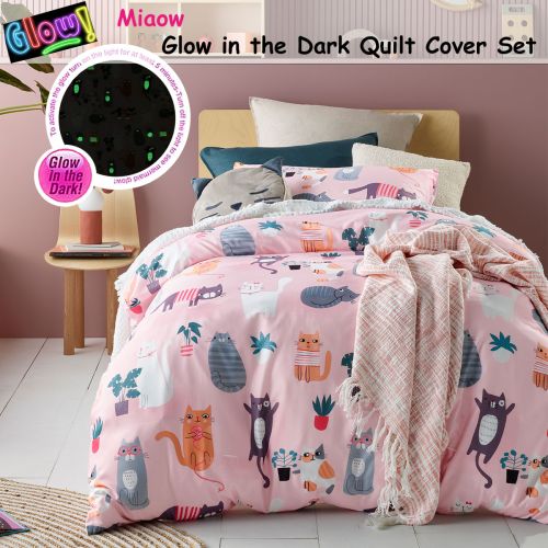 Miaow Glow in the Dark Quilt Cover Set by Happy Kids