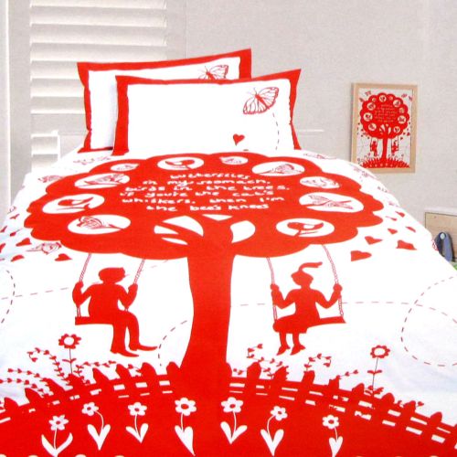 The Bees Knees Red Quilt Cover Set by Happy Kids