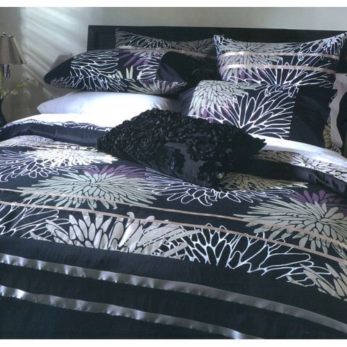 Astrid Quilt Cover Set by Paxton & Wiggin