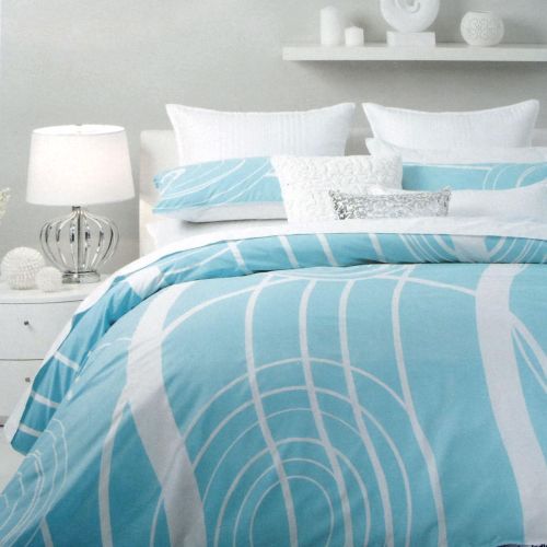 Murray Blue Polyester Cotton Quilt Cover Set by Logan and Mason