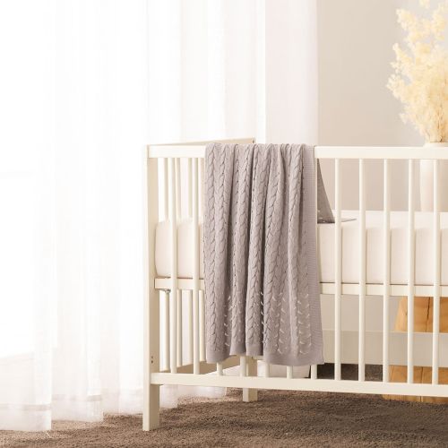 Lyla Grey Cotton Baby Blanket 75 x 100 cm by Little Gem
