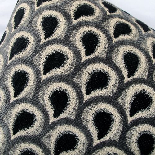 Peacock Texture Cushion Cover 45 x 45 cm by Rapee