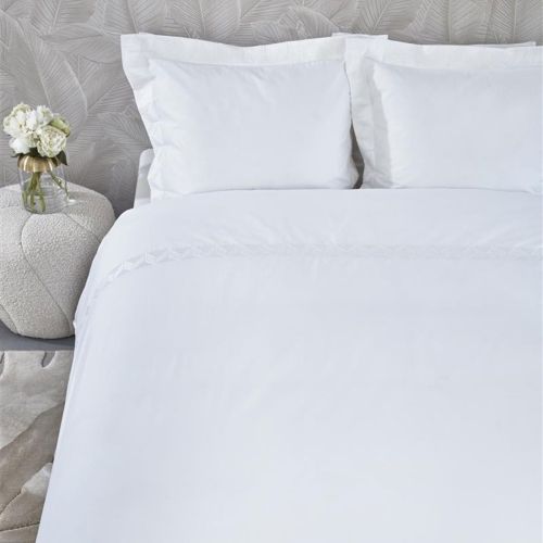 Elowen White Cotton Quilt Cover Set by Riviera Maison
