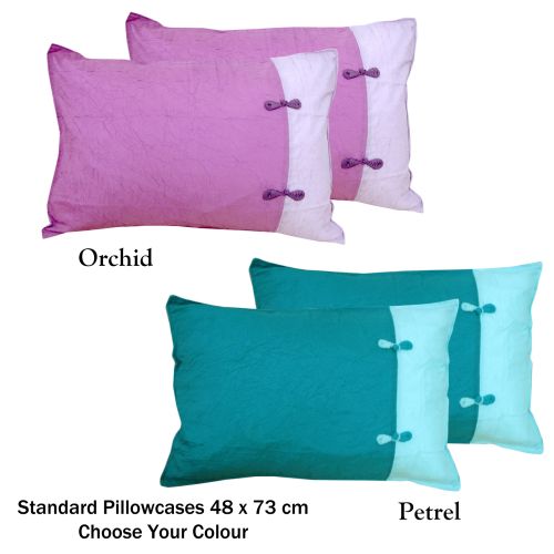 Scrunchie Petrel Pair of Standard Pillowcases by Phase 2