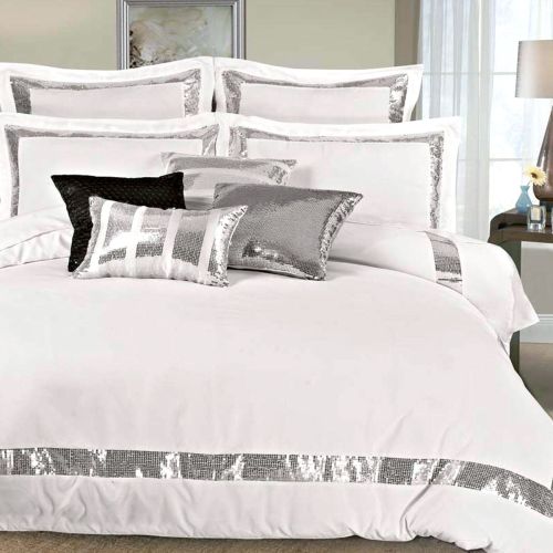 Sequins White Polyester Cotton Quilt Cover Set by Accessorize
