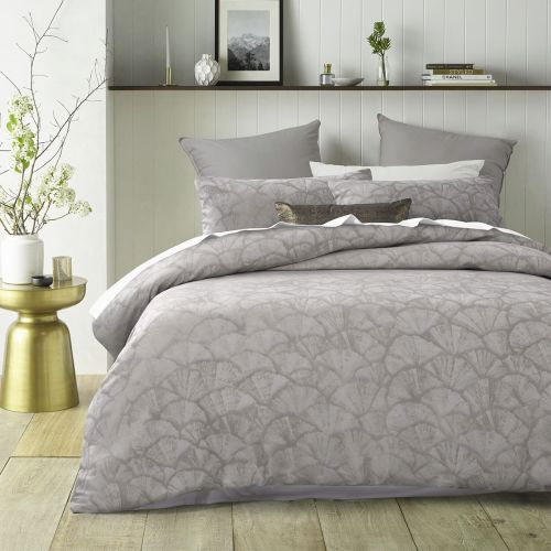 Shells Jacquard Quilt Cover Set by Accessorize