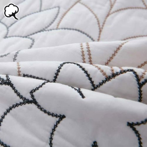 100% Cotton Lightly Quilted Coverlet Set Eliana