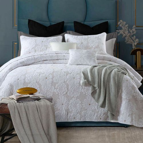 100% Cotton Lightly Quilted Coverlet Set Floriade White
