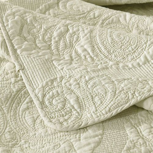 100% Cotton Lightly Quilted Coverlet Set Royale Cream